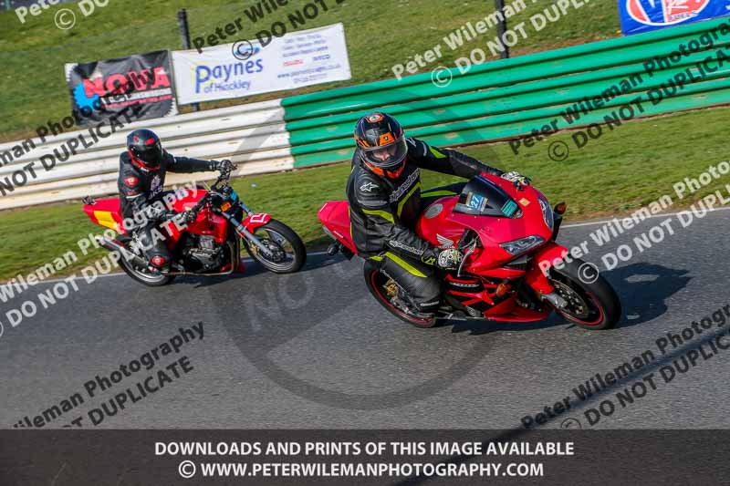 PJM Wedding Photography;enduro digital images;event digital images;eventdigitalimages;mallory park;mallory park photographs;mallory park trackday;mallory park trackday photographs;no limits trackdays;peter wileman photography;racing digital images;trackday digital images;trackday photos